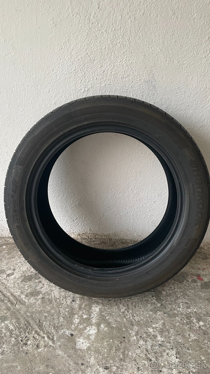 Sada Letne Gumy Hankook 235/50 R19 99V