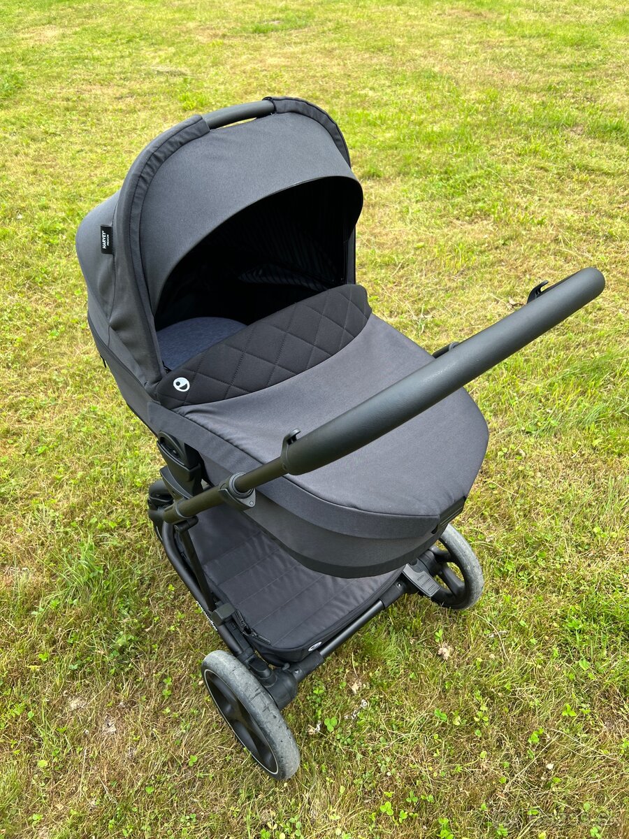 Easywalker Harvey3 Premium - Jet Black All Black