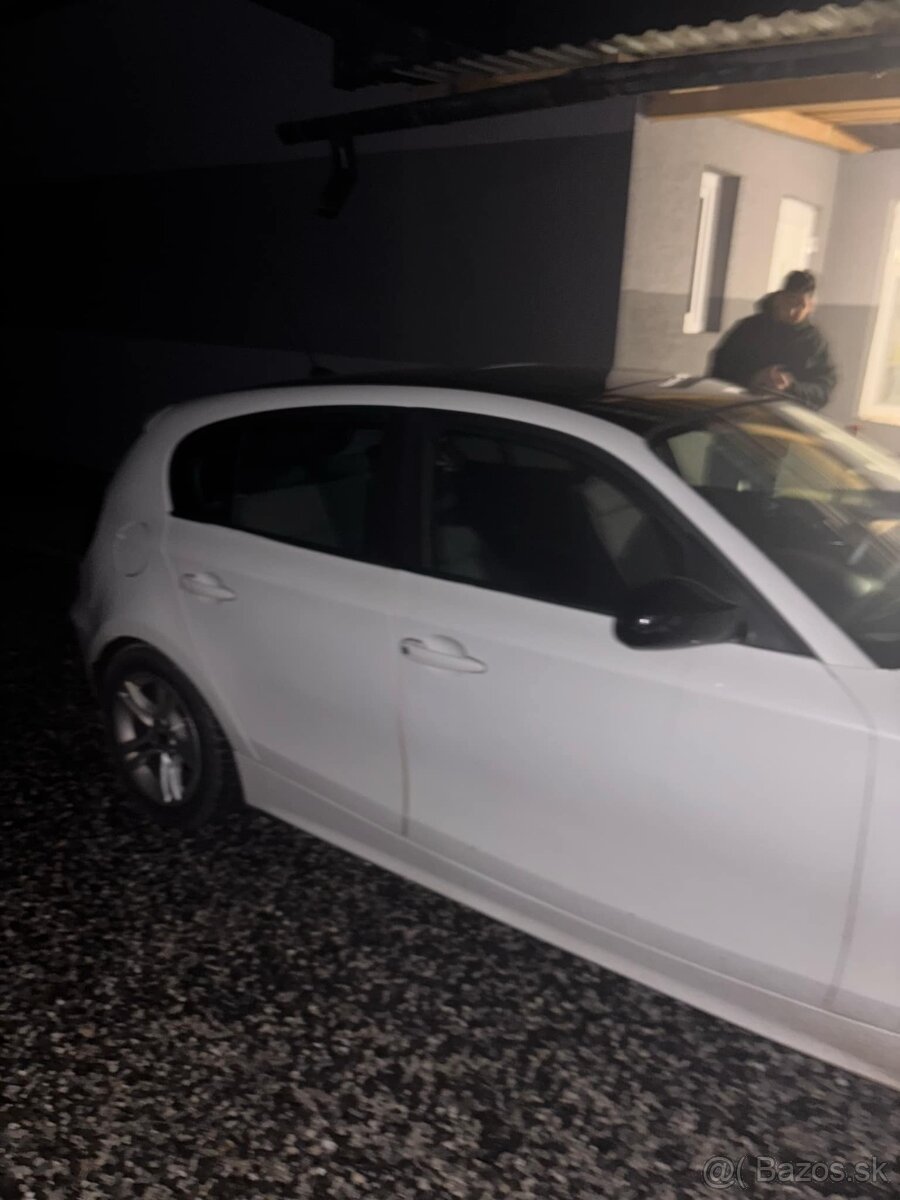 Dovoz gb BMW 120D Automat 163K