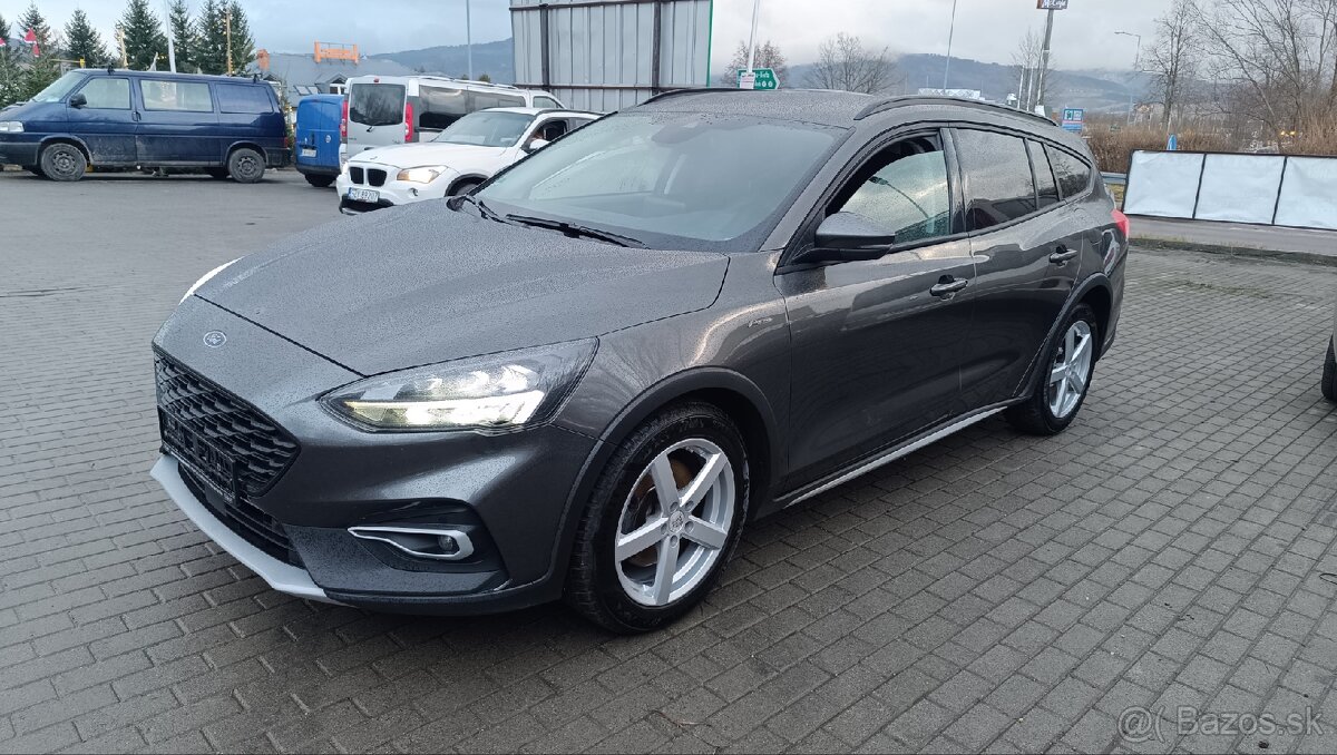 Ford Focus Mk4 Active 1.5eco blue