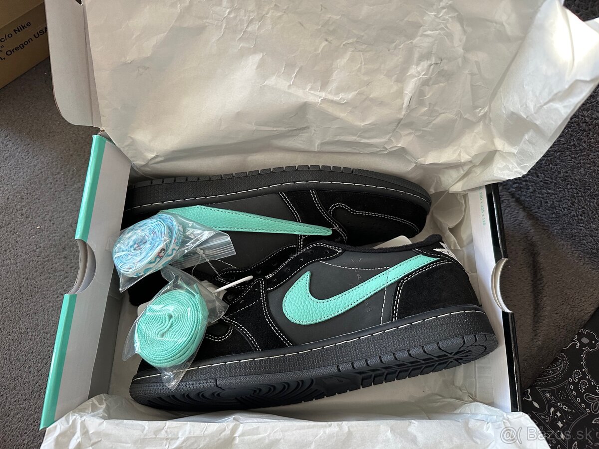 Travis Scott X Air Jordan 1 Low "Tiffany" Phantom