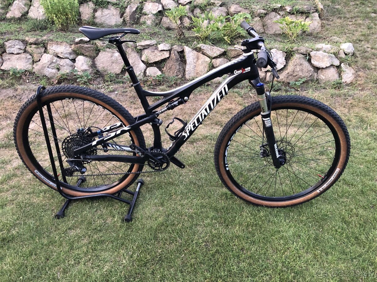 Specialized Epic Comp Carbon 29”