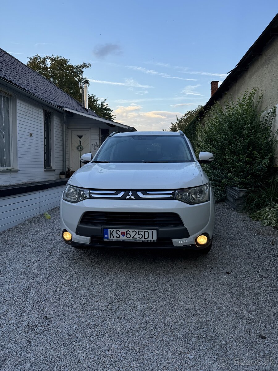 Mitsubishi Outlander 2.0 MIVEC s LPG