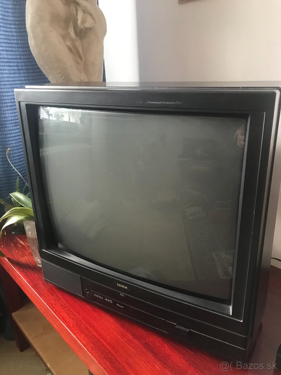 TV TESLA ORAVA COLOR 445