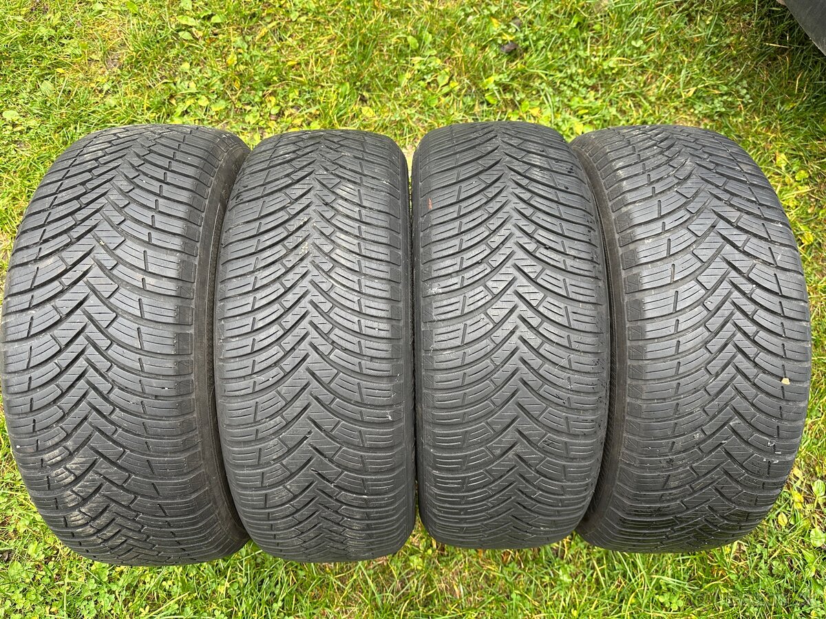 Celoročné pneumatiky Kleber Quadraxer 2 205/55 R16