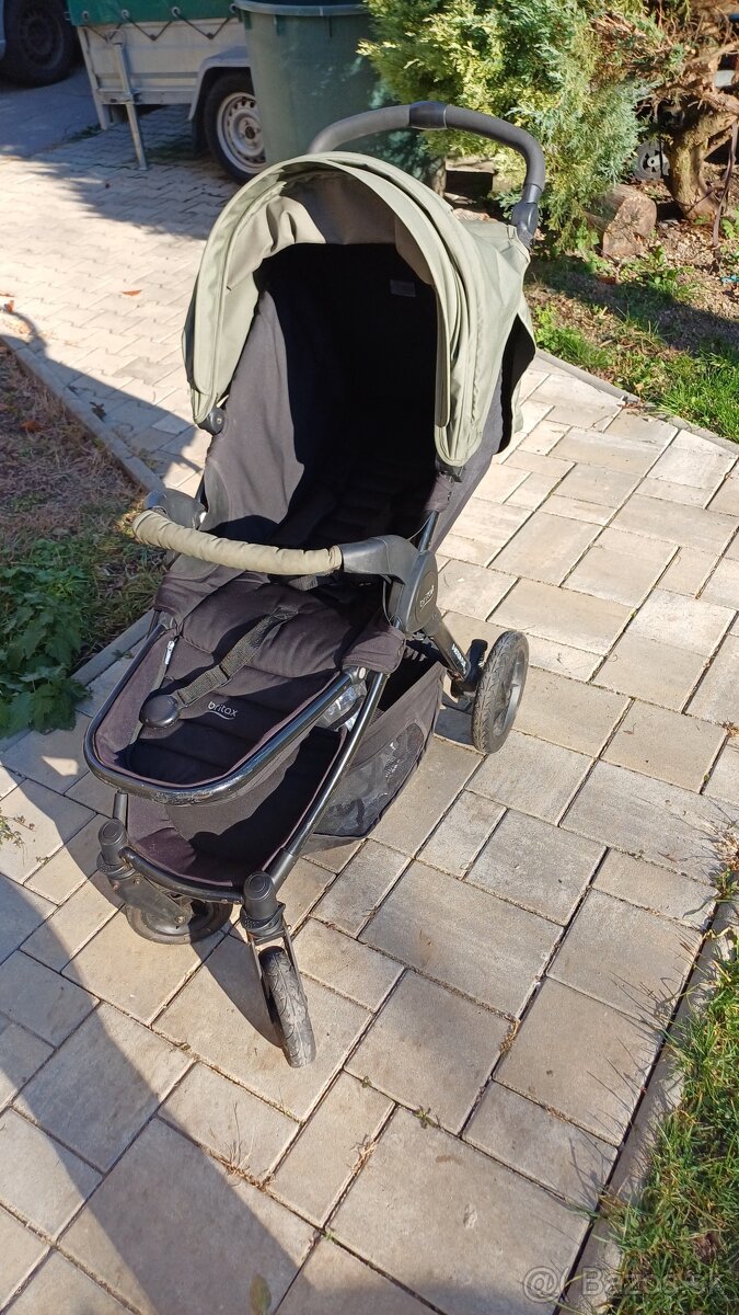 Britax B-motion plus khaki