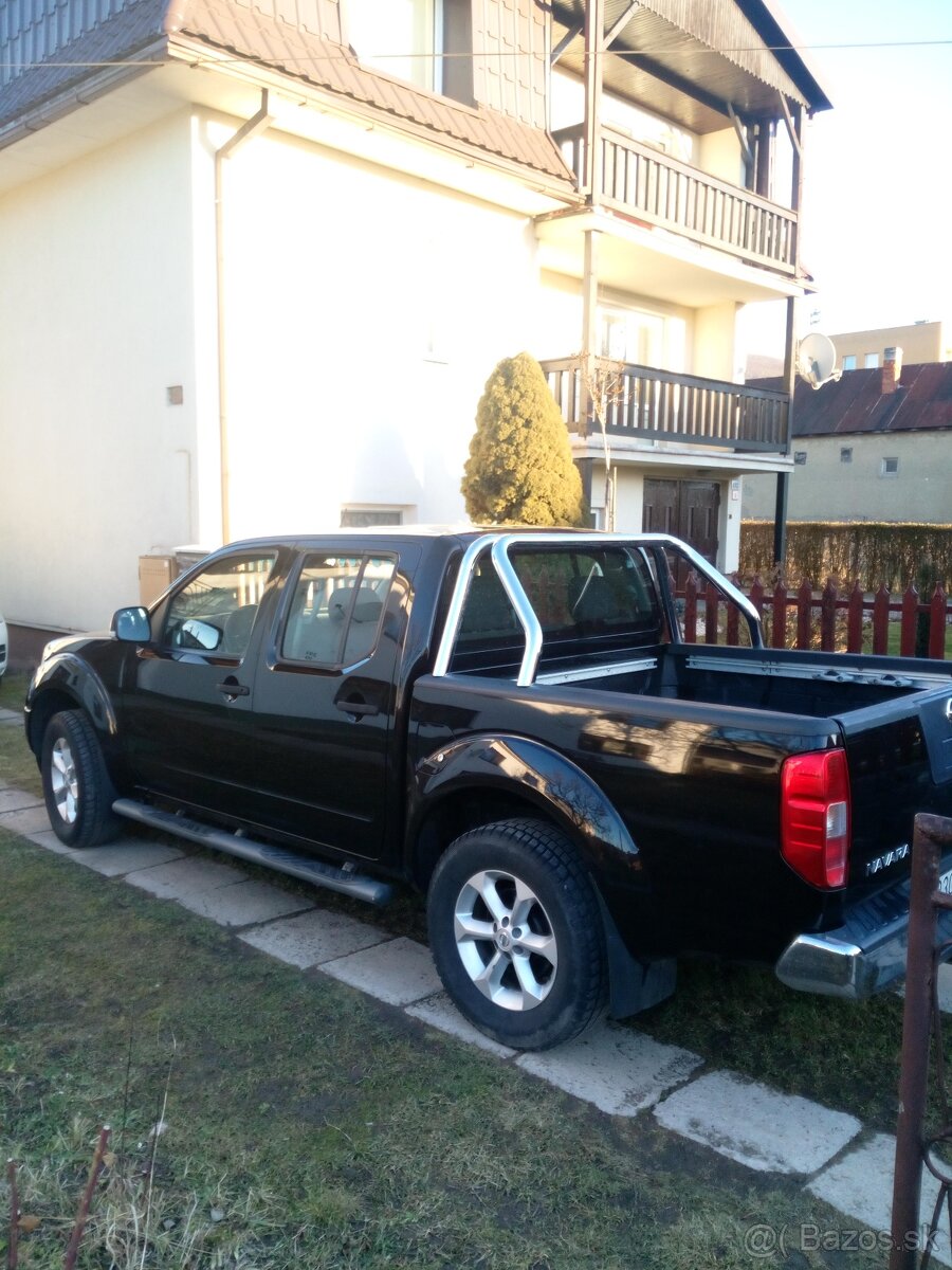 Predám Nissan Navara D40