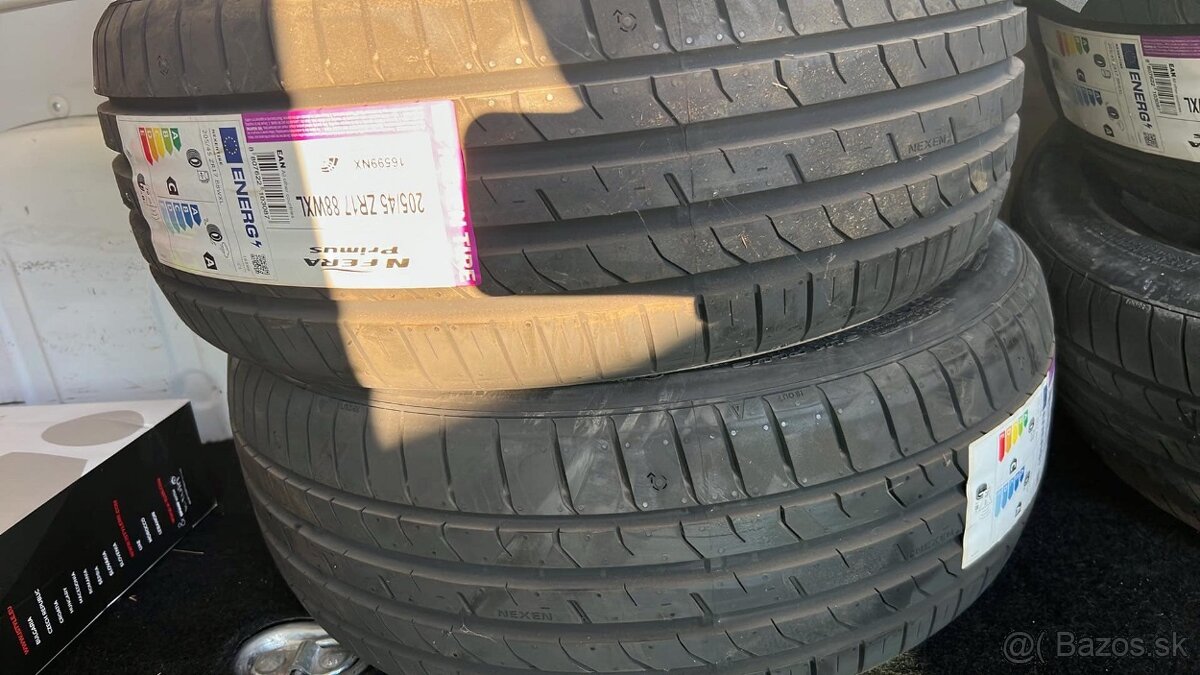 Nexen N'Fera Primus 205/45 R17