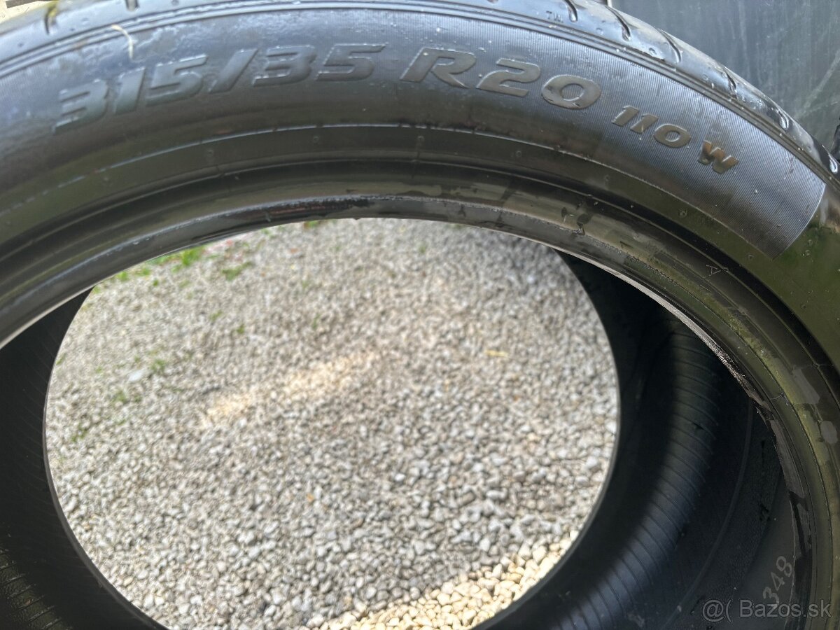 Pneu PIRELLI 315/35R20 P zero