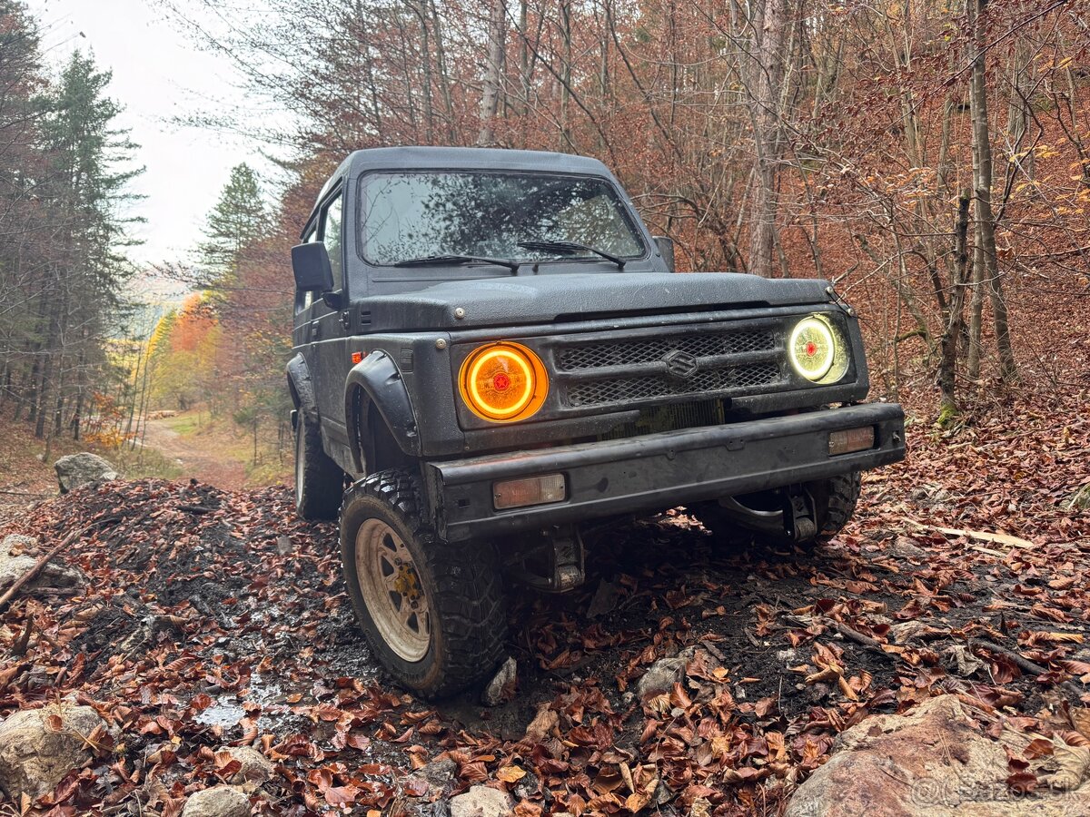 Suzuki Samurai