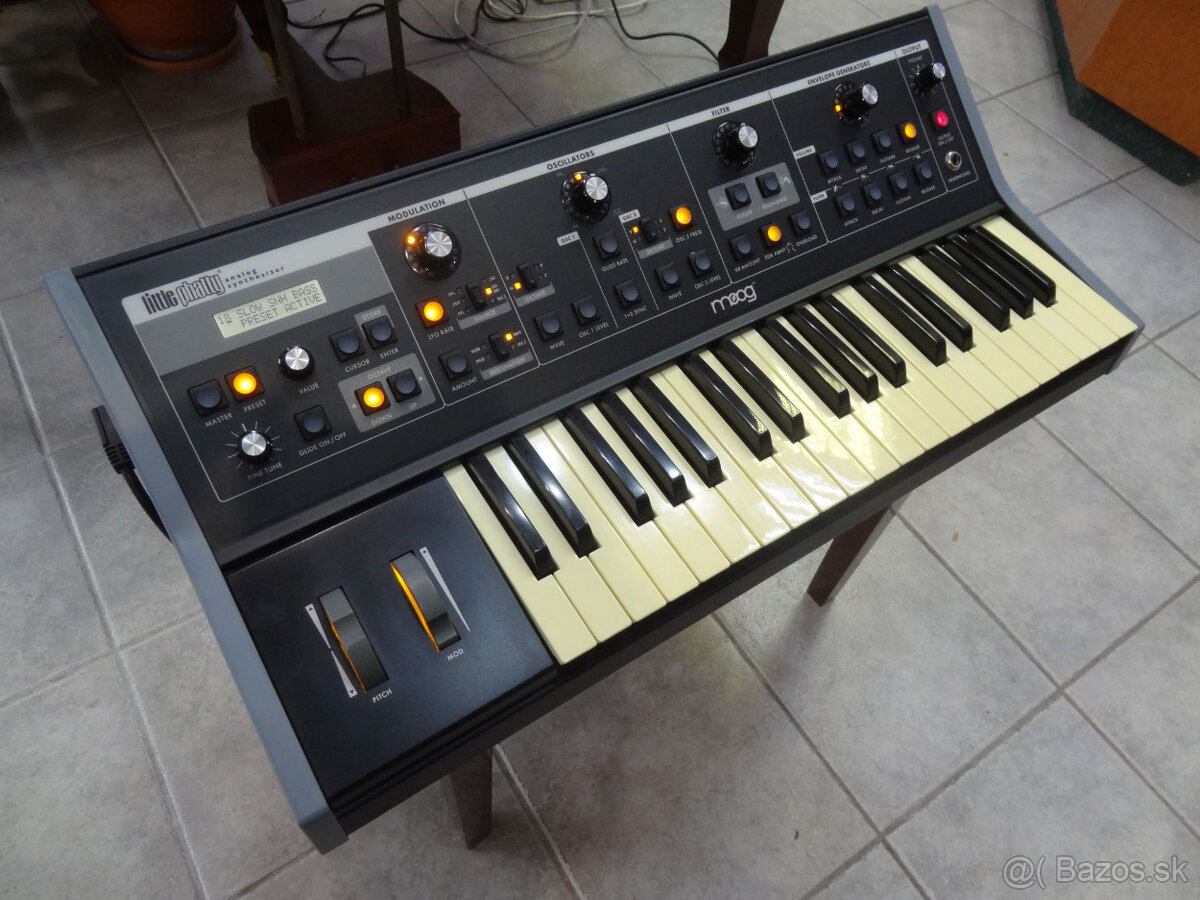 Moog Little Phatty Stage II - NOVÁ CENA