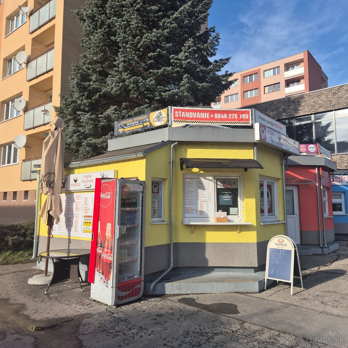 Ponúkam na predaj PIZZA stánok v centre Myjavy