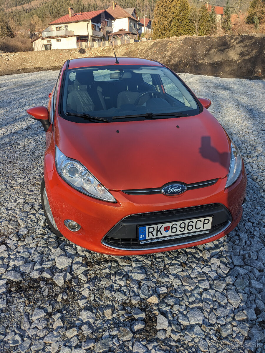 Ford Fiesta 1.25i 60kW, 2012, 121 700 km, benzín – TOP stav