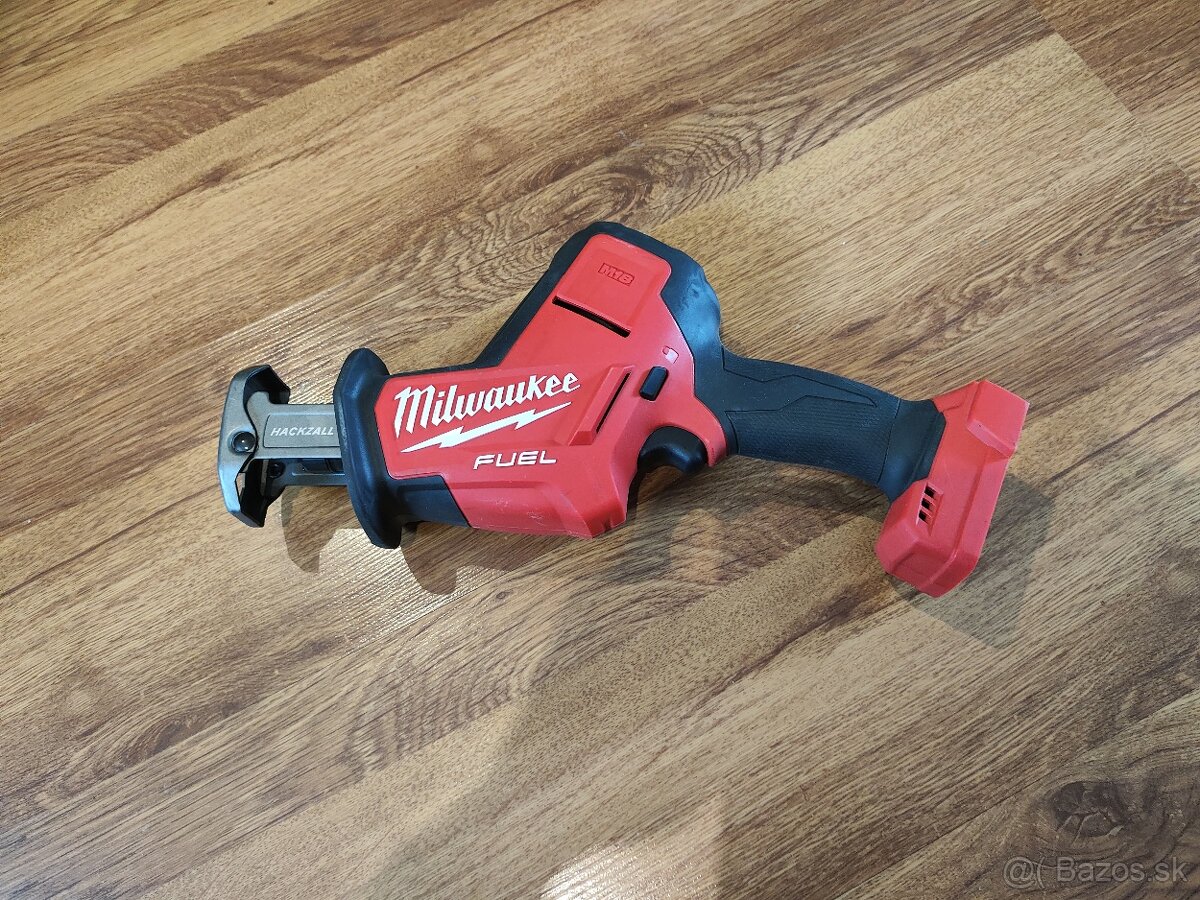 Predam chvostovu pilu Milwaukee M18FHZ-0X