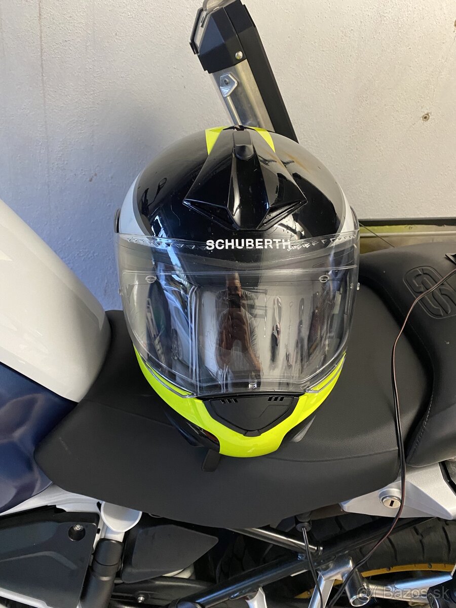 Prilba na moto Schubert C3 Pro