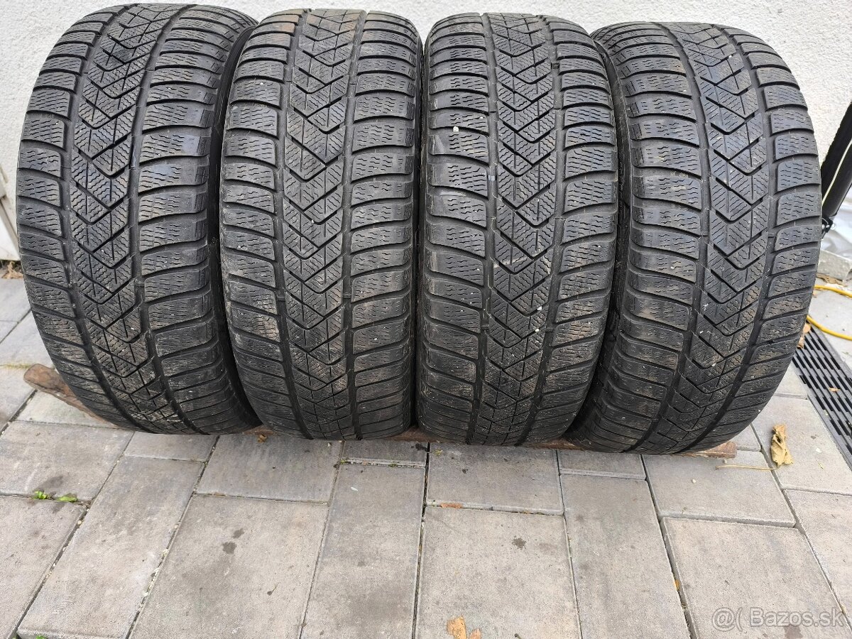 225/50  R17 Pirelli  Zimne pneumatiky