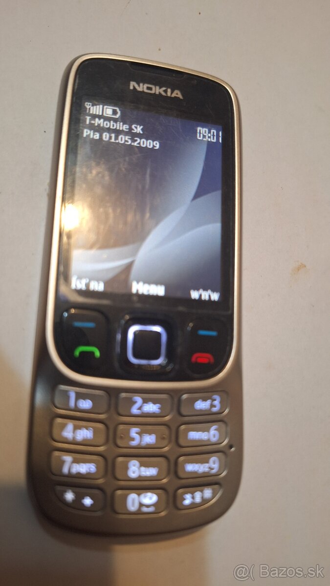 Nokia 6303 Telekom top stav