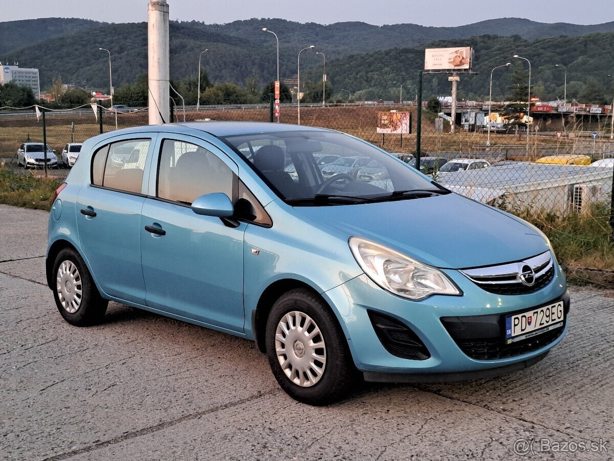 Opel Corsa 1.0i, rok 2012, Slovenské vozidlo