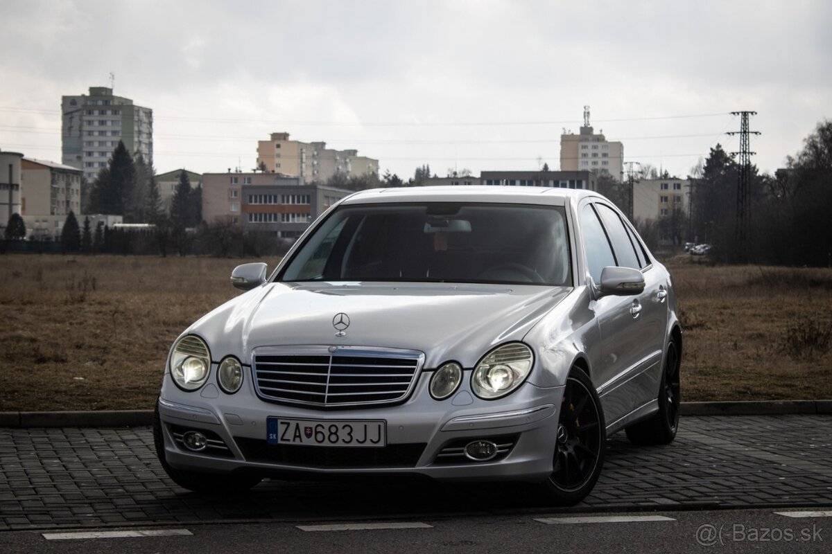 Mercedes-Benz E 500 4MATIC