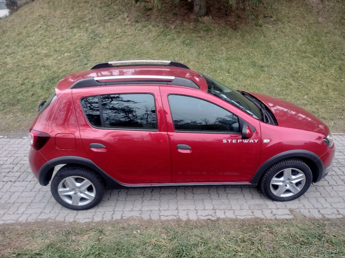 Dacia Sandero 0,9 TCe 66 kW STEPWAY r.v.2015 benzín