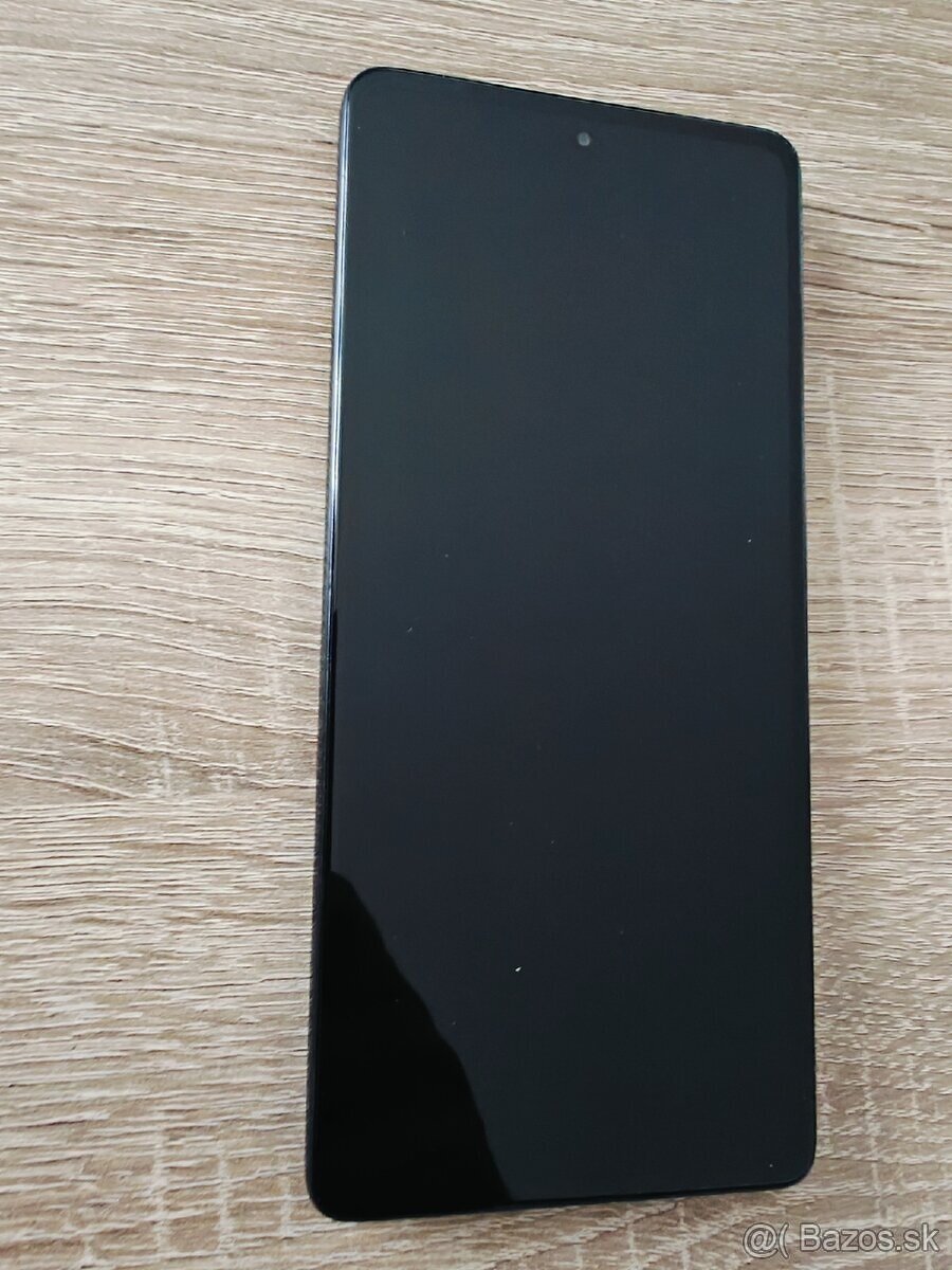 Motorola edge 30 pro