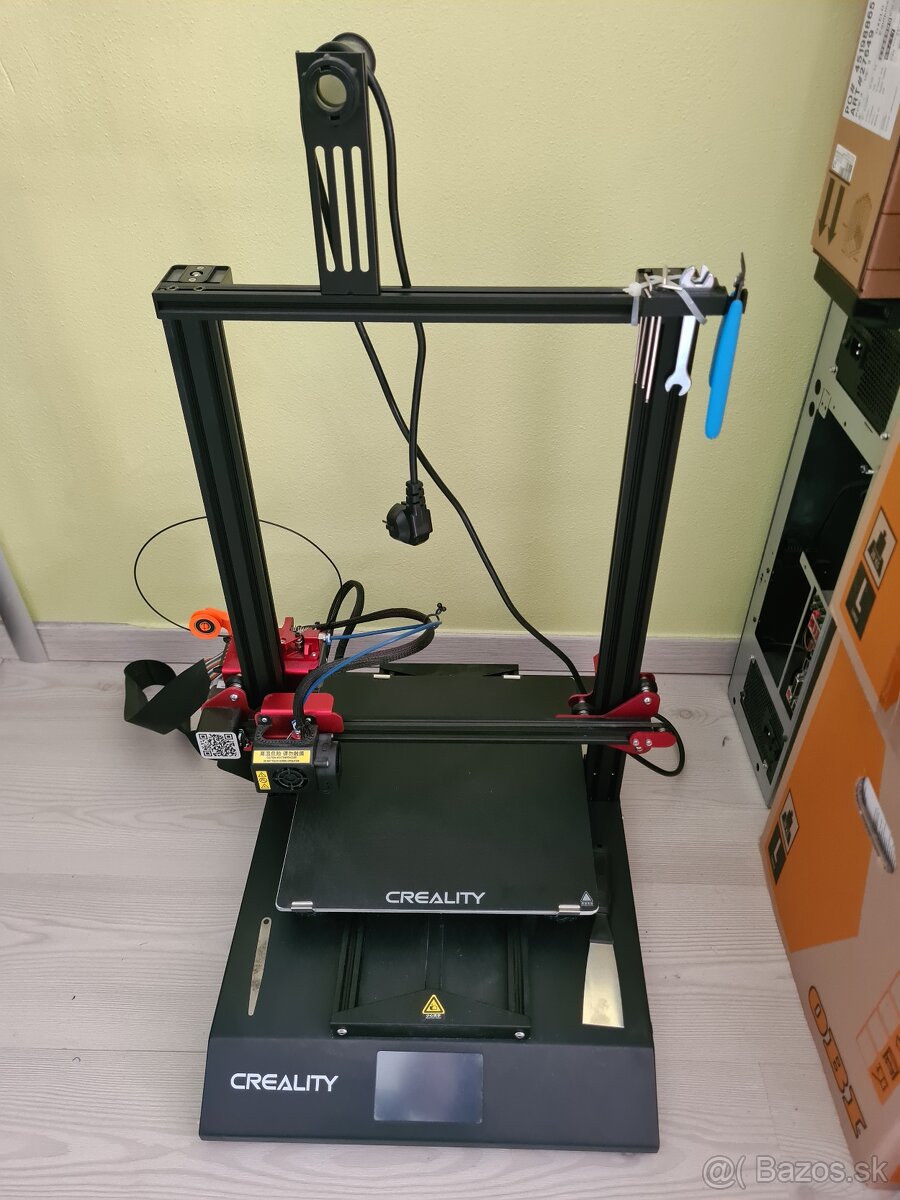 Predám 3d tlačiareň Creality CR-10S Pro V2