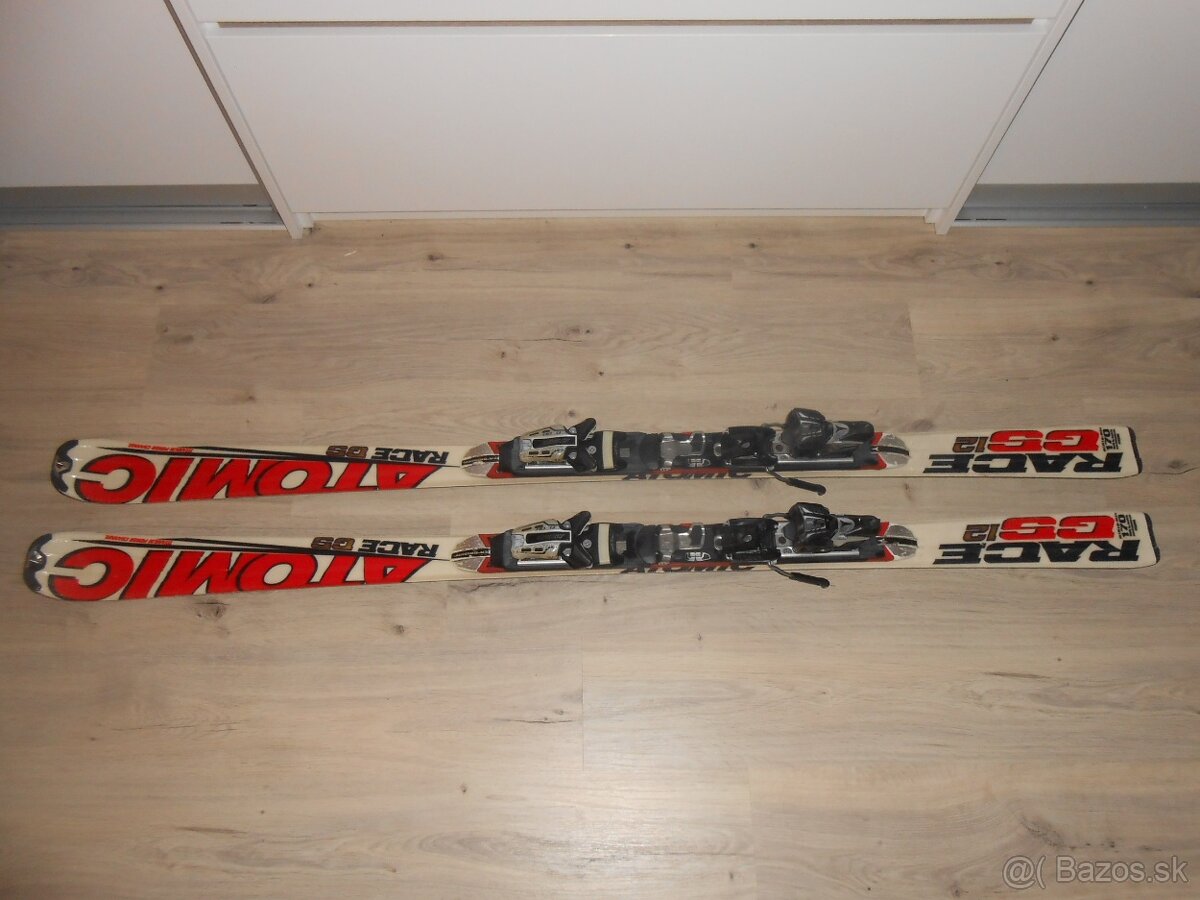 Predam v peknom stave lyze znacky ATOMIC RACE GS 12