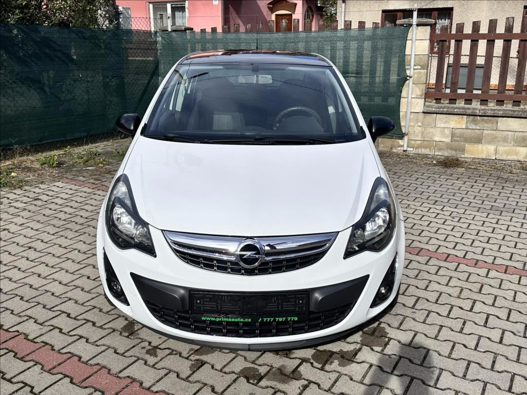 Opel Corsa 1.216V 63kW 2013 115321kmSport 1.majitel