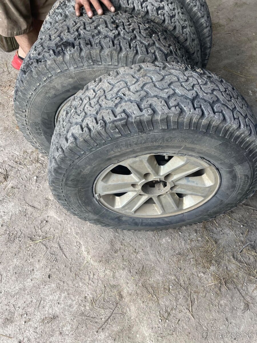 Predám kolesa 6x139,7 245/70r16