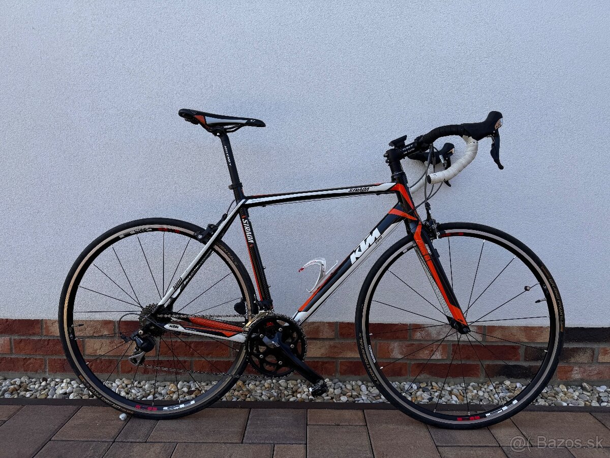 KTM Strada 1000 , rám 55 cm