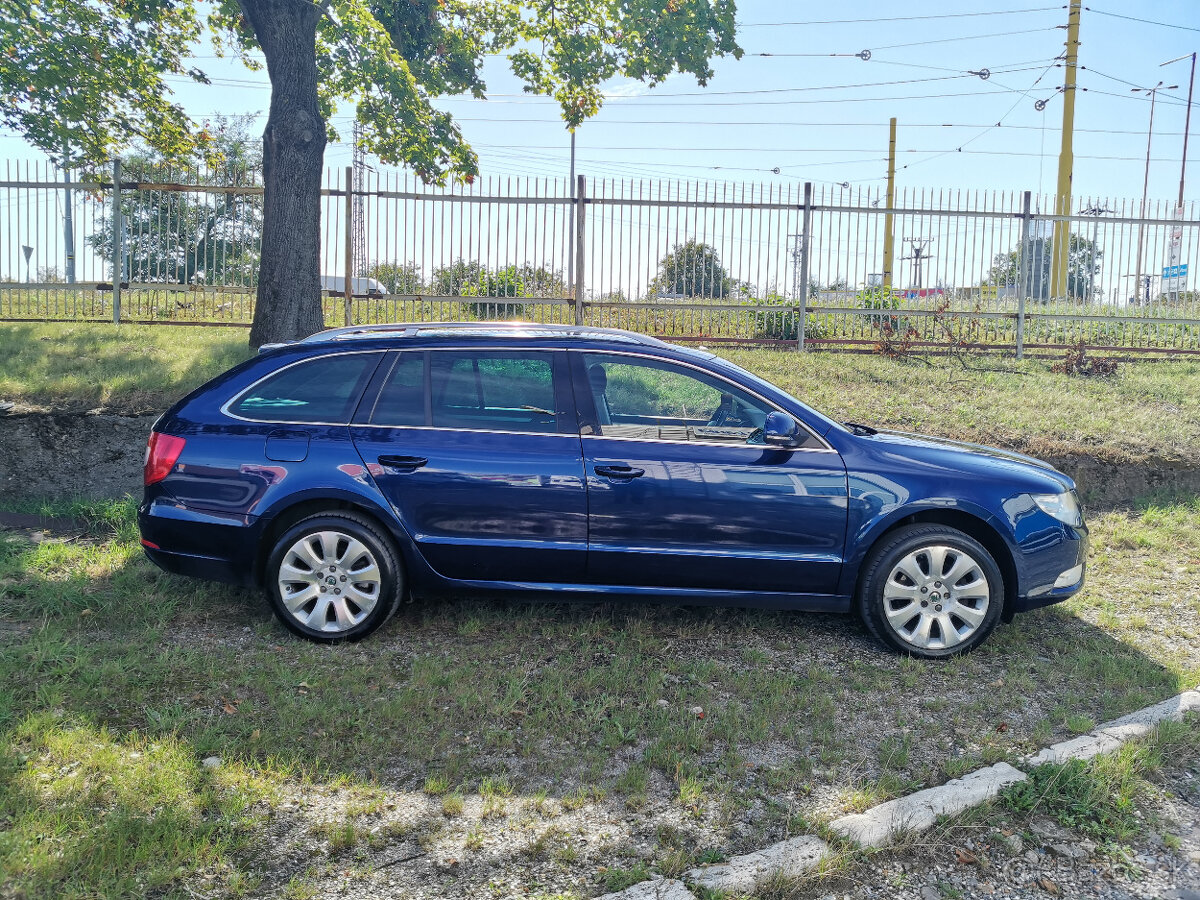 Škoda Superb KOMBI 2.0 TDI CR 125KW  4x4 Ambition