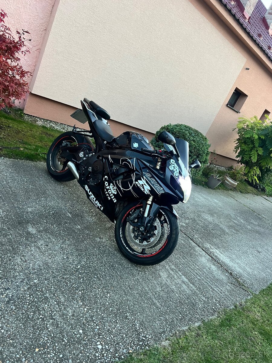 Suzuki GSX-R 600 K6 v TP 35kw