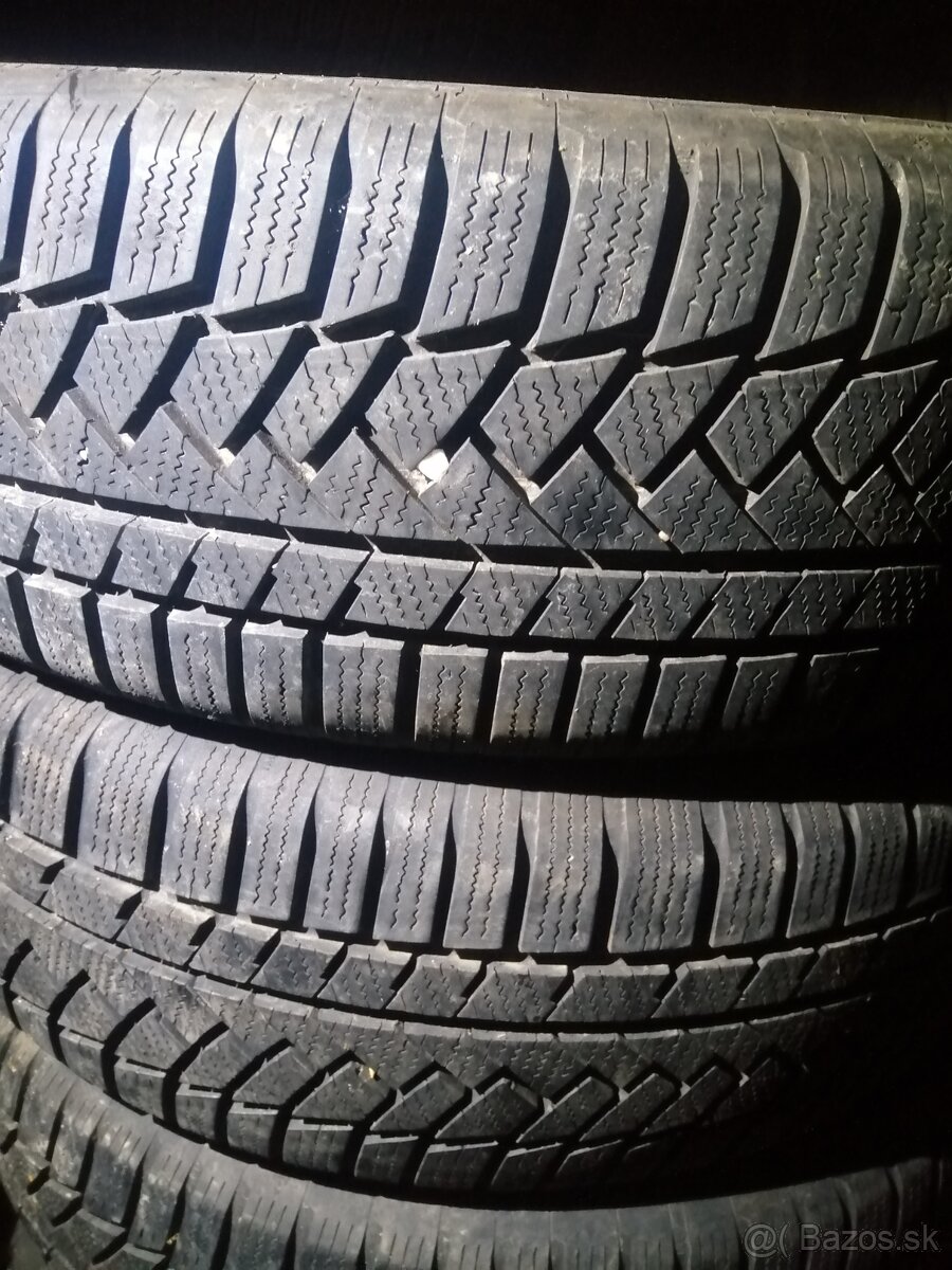 215/65 r17 zimne pneumatiky Continental