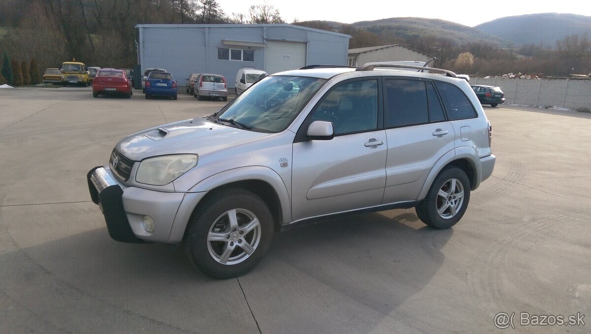 Toyota RAV 4 Motor D-4D 2.0D 4x4