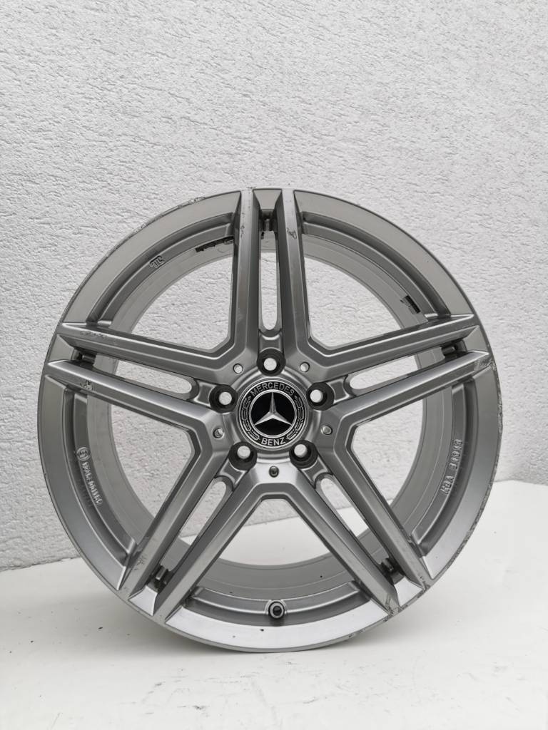 #15 Mercedes C, GLC, E alu disky 8x18 5x112 ET38