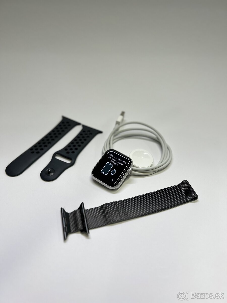 Apple Watch Series 6 GPS, 40mm Silver - Super cena
