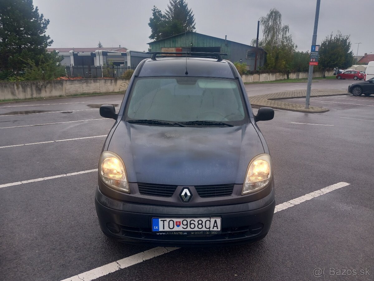 renault kangoo 1,2  benzin, r.v .2006, 247.000km,stk-ek 025