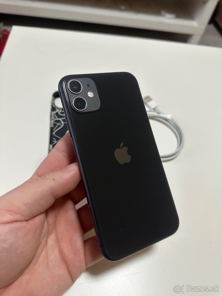 Predam vymenim Iphone 11 Black 64GB