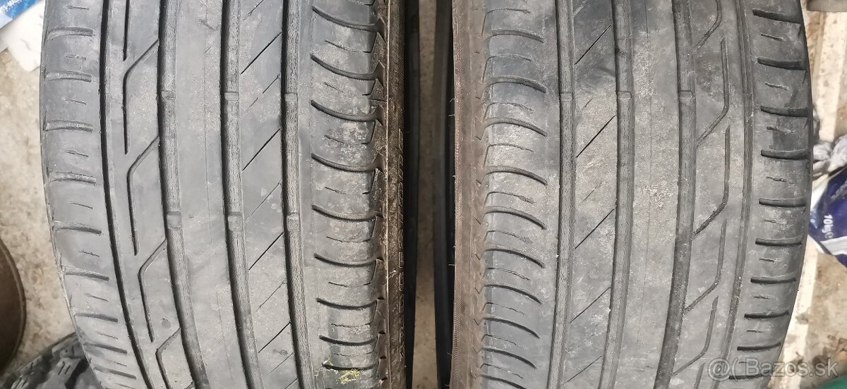 Bridgestone 215/50 r18 92W dezen4mm 2ks19€ pošlem aj prezuje