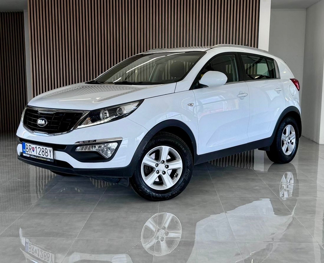 KIA SPORTAGE 1.6 GDI 2015 / SR auto/ komplet serviska