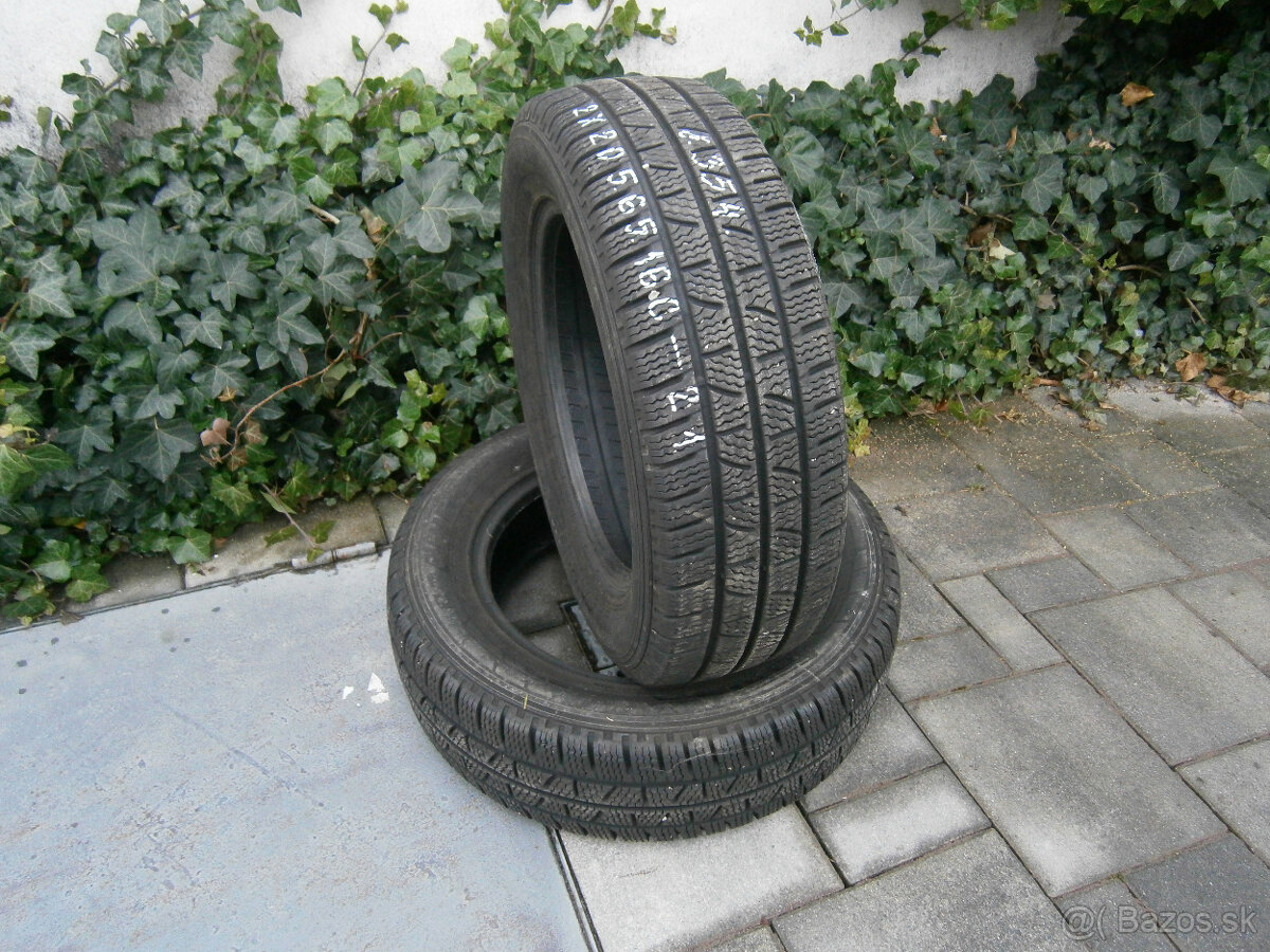 Predám 2x zimné pneu Pirelli 205/65 R16C 107/105T