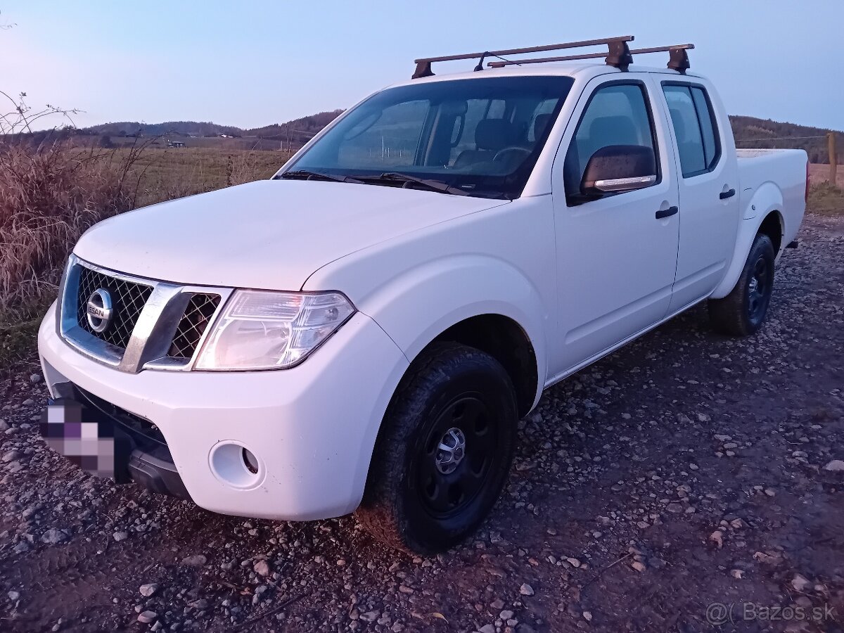 Predám Nissan Navara 4x4 2,5 dci  2012 DPH