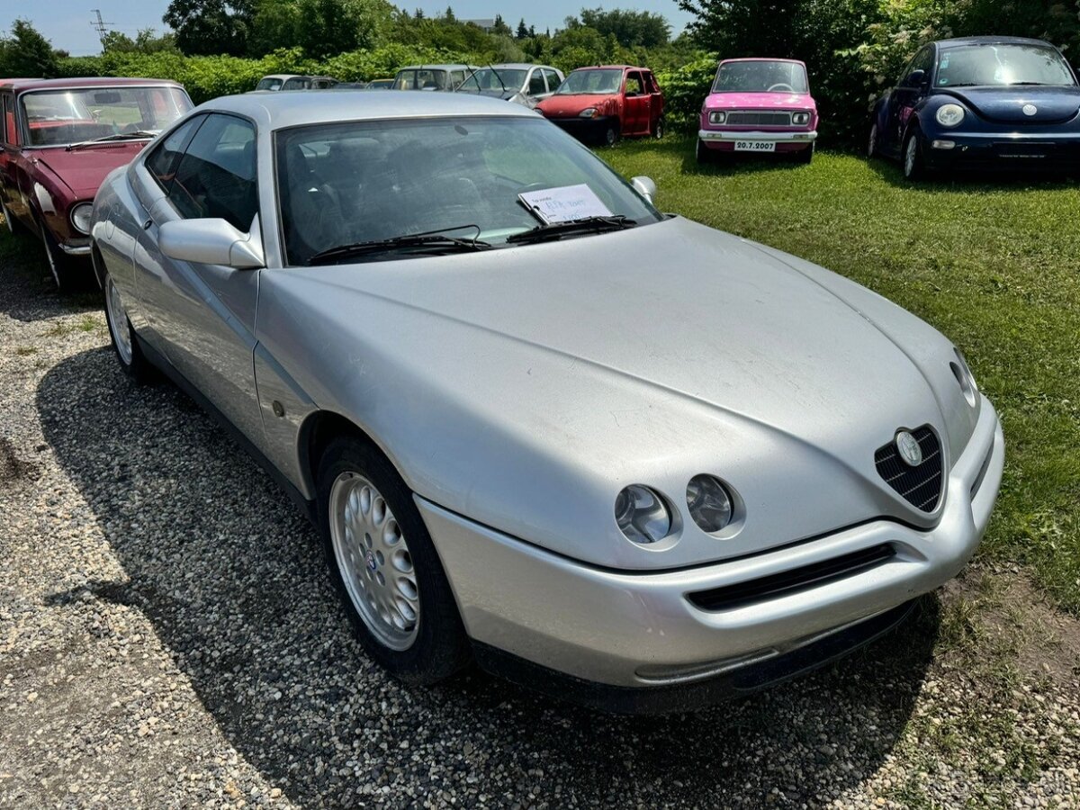 Alfa Romeo GTV 2.0