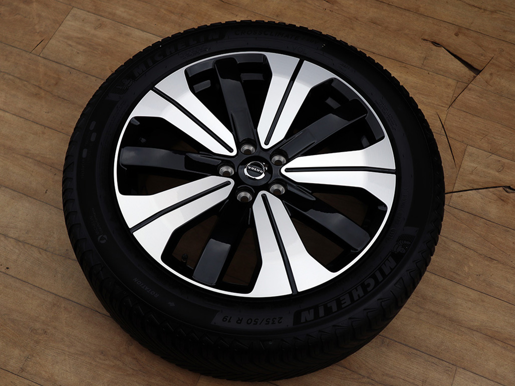 19" 5x108 ALU KOLA VOLVO XC40 – ZIMNÍ – DIAMOND CUT