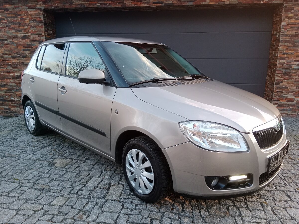 Škoda Fabia II 1.4 63kW r.v.2009 - LPG, Full Servis, Tažné..