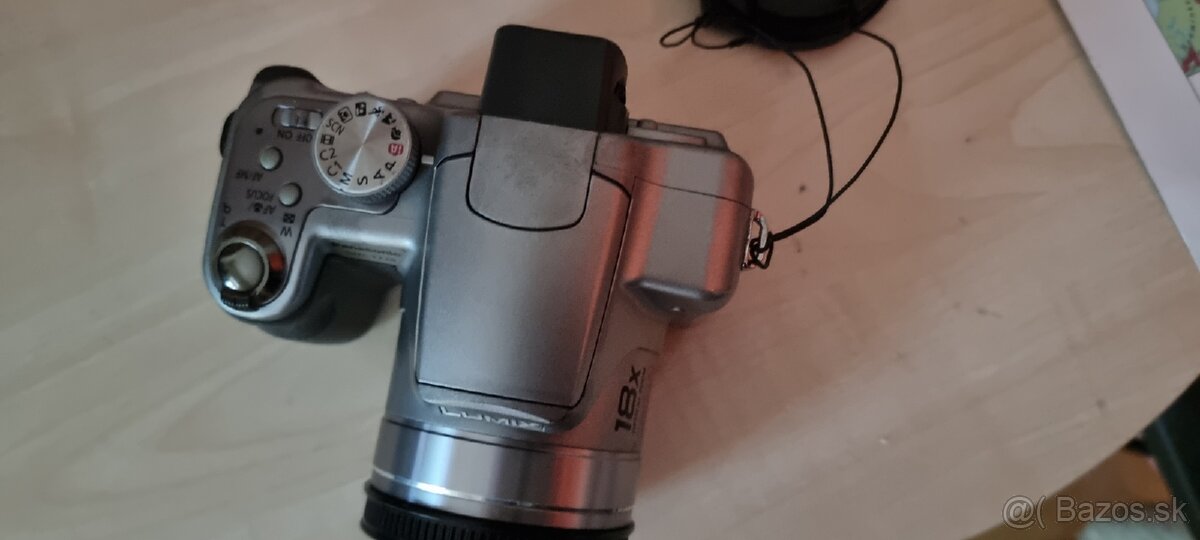 Panasonic DCM-FZ28