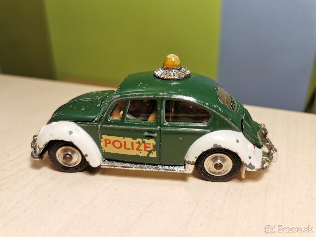 Corgi toys VW Chrobák Police