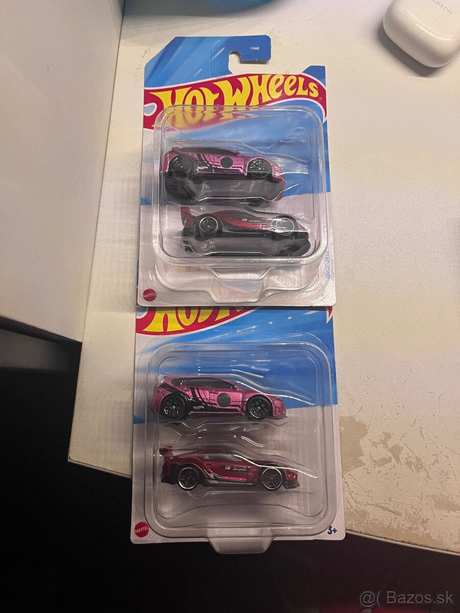 Hotwheels 2 pack