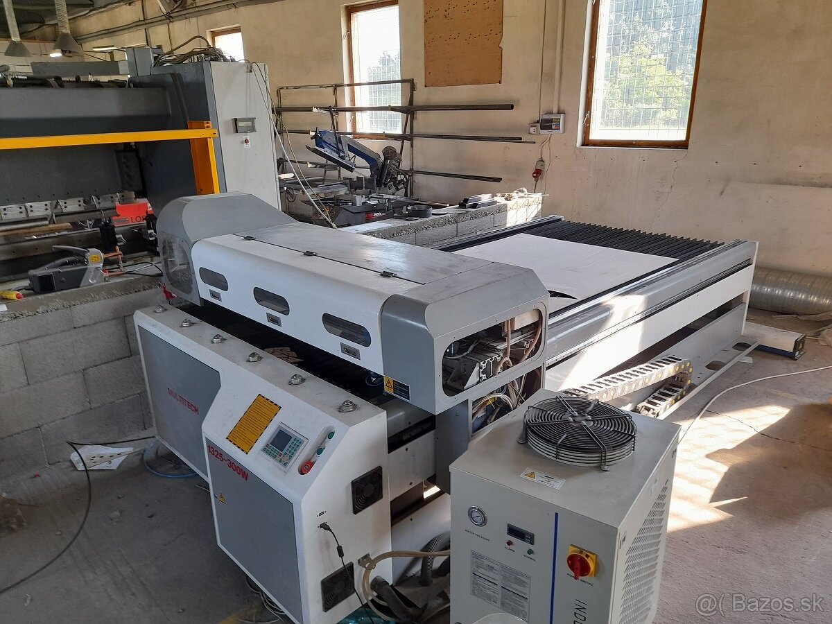 300W Co2 laser 1250x2500