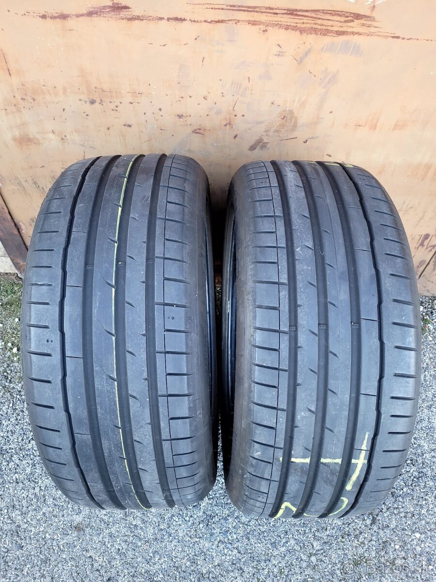 255/45 R19 Hankook